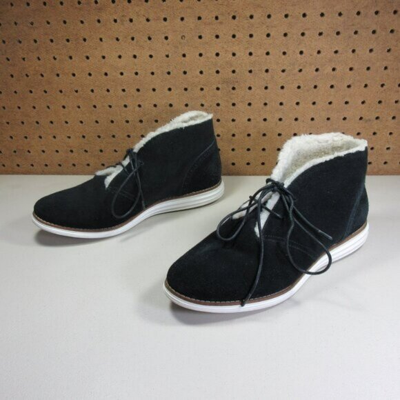 Cole Haan womens black suede sherpa lined chukka boots 8.5 C w04129 - Picture 1 of 8
